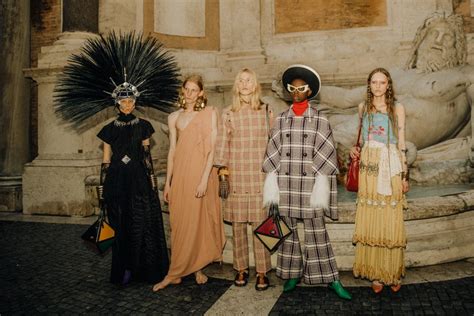 stampa gucci cruise 2020|Watch the Gucci cruise 2020 show live from Rome here.